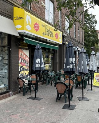 Lester's Deli by null