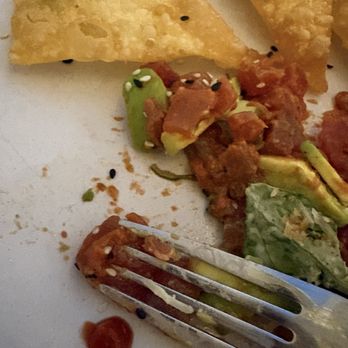 Pinafini - Stale chips and minced, mushy tuna tartare - Mediterranean Near Me - Laguna Beach, California Pinafini - Stale chips and minced, mushy tuna tartare - Mediterranean Near Me - Laguna Beach, California