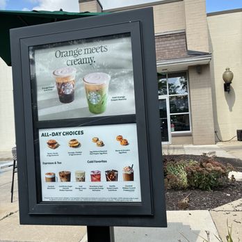 Starbucks - Nice drive thru - Coffee & Tea Near Me - Fort Wayne, Indiana Starbucks - Nice drive thru - Coffee & Tea Near Me - Fort Wayne, Indiana