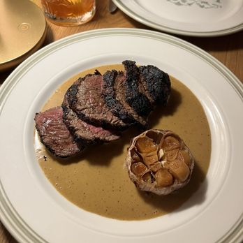 La Serre - Hand-Cut Filet (Signature Cut / 10 oz. / au poivre) - French Near Me - Chicago, Illinois
