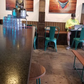 Slowpokes - Inside seating & counter top bar area seating - Bars Near Me - Houston, Texas Slowpokes - Inside seating & counter top bar area seating - Bars Near Me - Houston, Texas