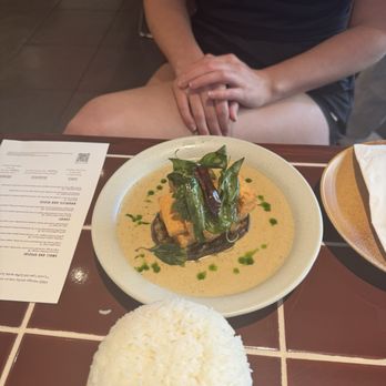 Dalah - Green Curry - Thai Near Me - Pasadena, California Dalah - Green Curry - Thai Near Me - Pasadena, California