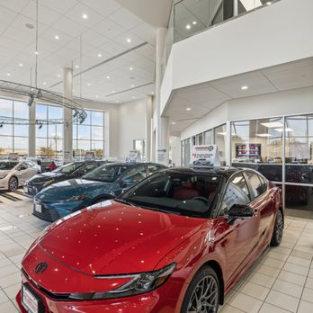 Fred Haas Toyota World - Car Dealers Near Me - Spring, Texas