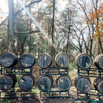 Arrington Vineyards - Wine Tasting Room Near Me - Arrington, Tennessee