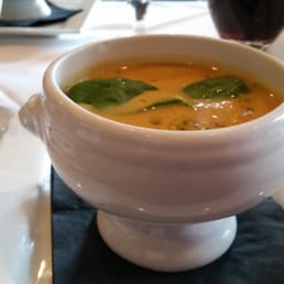Roasted Butternut brandy with braised apples and spinach soup Roasted Butternut brandy with braised apples and spinach soup