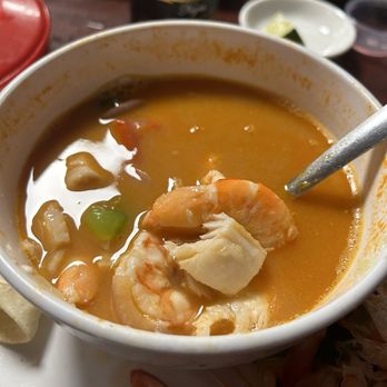 Restaurante La Pily - Fish and shrimp soup with vegetables and tortillas on the side - Mexican Near Me - Denver, Colorado Restaurante La Pily - Fish and shrimp soup with vegetables and tortillas on the side - Mexican Near Me - Denver, Colorado