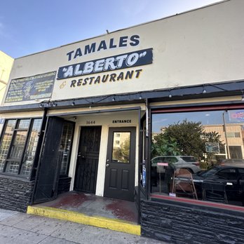 Tamales Alberto - View from the street parking - Mexican Near Me - Los Angeles, California