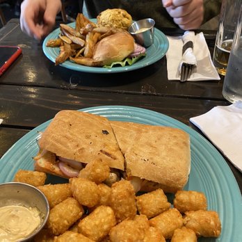 Alexander's Tavern - CRABCAKE SANDWICH VEGAN VEGGIE PANINI - Bars Near Me - Baltimore, Maryland Alexander's Tavern - CRABCAKE SANDWICH VEGAN VEGGIE PANINI - Bars Near Me - Baltimore, Maryland