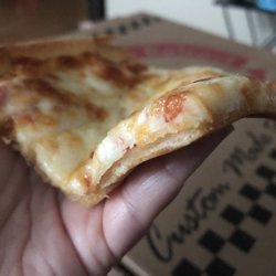 Bianna's Pizza - Thin crispy deliciousness, extra cheese pizza
