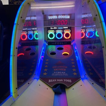 Golf n' Stuff - Golf n Stuff -Broke in the middle of our game. No one came to fix it or help us get a refund. Pass on this place!!! - Amusement Parks Near Me - Norwalk, California