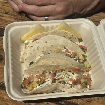 Waikiki Beachside Bistro - Kalua pork tacos - Asian Fusion Near Me - Honolulu, Hawaii Waikiki Beachside Bistro - Kalua pork tacos - Asian Fusion Near Me - Honolulu, Hawaii