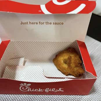 Chick-fil-A - Little box for single mini nugget - Fast Food Near Me - Oceanside, California