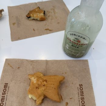Somisomi - Oreo taiyaki and custard taiyaki with strawberry matcha milk. - Ice Cream & Frozen Yogurt Near Me - Los Angeles, California Somisomi - Oreo taiyaki and custard taiyaki with strawberry matcha milk. - Ice Cream & Frozen Yogurt Near Me - Los Angeles, California
