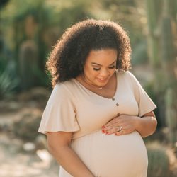 Brianna Noelle Photography - Maternity photo
