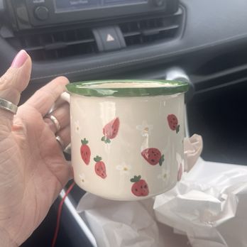 Color Me Mine - Paint-Your-Own Pottery Near Me - Jacksonville, Florida
