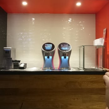 Carl's Jr - Burgers Near Me - Bateau Bay, NSW