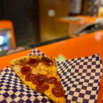 Favorite Pizza - Love their pep - Pizza Near Me - Austin, Texas Favorite Pizza - Love their pep - Pizza Near Me - Austin, Texas