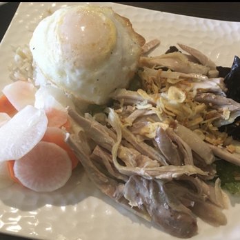 Pho Element - Hainanese Chicken w/Thigh Meat, garlic chips and a Fried Egg (first visit). - Vietnamese Near Me - San Mateo, California Pho Element - Hainanese Chicken w/Thigh Meat, garlic chips and a Fried Egg (first visit). - Vietnamese Near Me - San Mateo, California