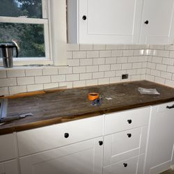 T Build Handyman Services - Completed subway tile backsplash at a home in Chichester