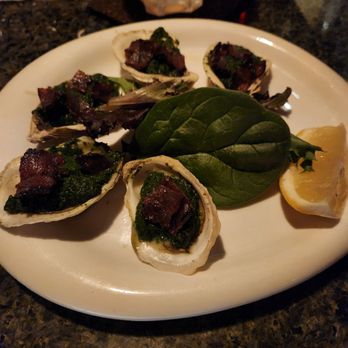 The Attic Oyster & Cocktail Bar - Oyster rockefeller - Cocktail Bars Near Me - Flushing, New York