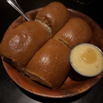 Trivoli Tavern - Warm Parkerhouse Rolls - American Near Me - Chicago, Illinois Trivoli Tavern - Warm Parkerhouse Rolls - American Near Me - Chicago, Illinois