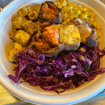 Aubergine Kitchen - Cauliflower rice bowl with tofu - Mediterranean Near Me - Lehi, Utah Aubergine Kitchen - Cauliflower rice bowl with tofu - Mediterranean Near Me - Lehi, Utah
