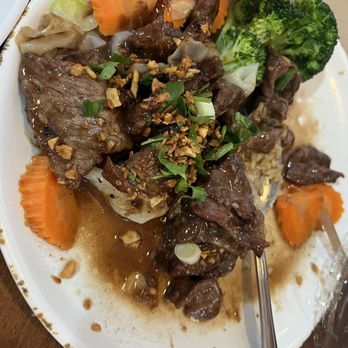 Moo Dang - Garlic and Pepper with beef - Thai Near Me - Reno, Nevada Moo Dang - Garlic and Pepper with beef - Thai Near Me - Reno, Nevada