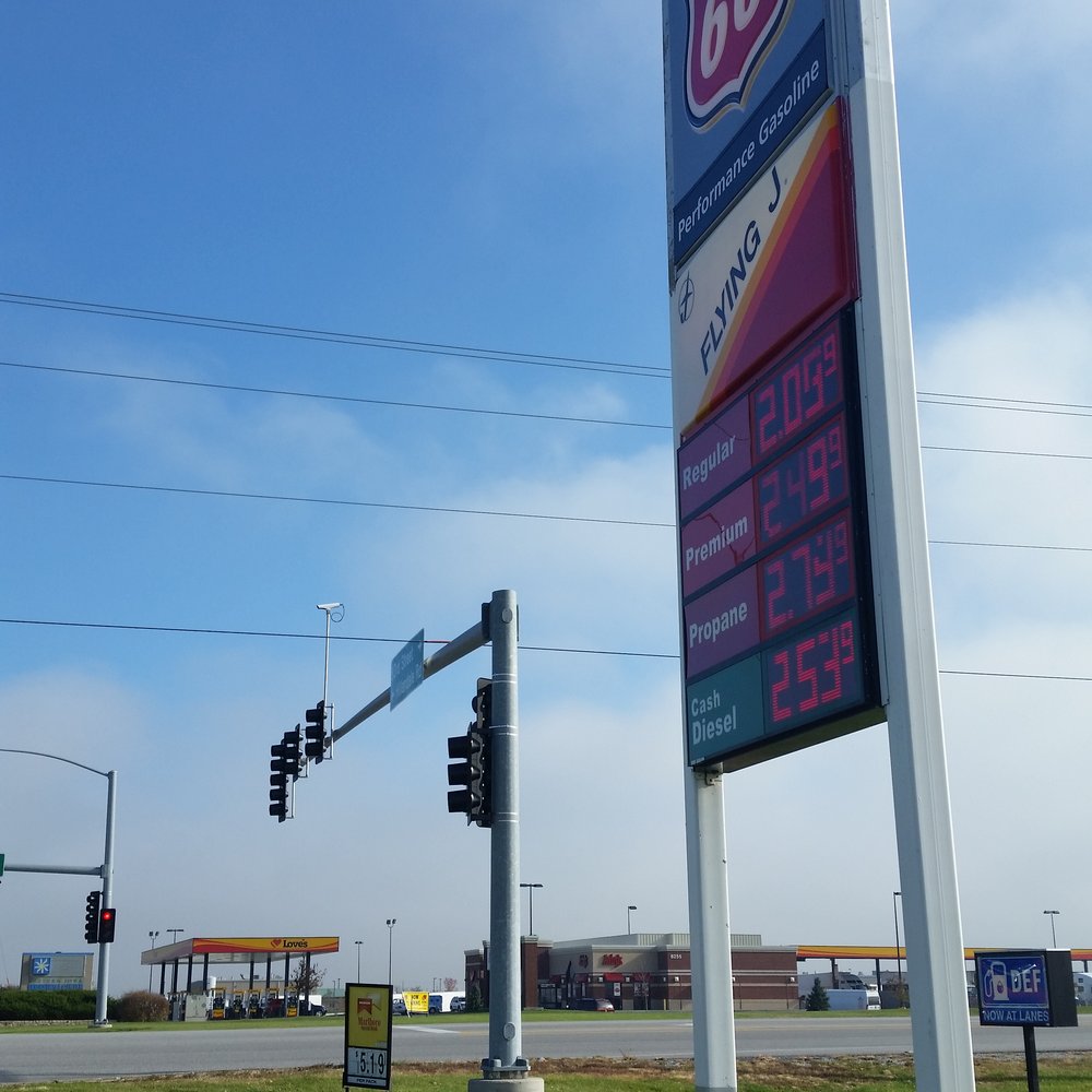 Flying J - Same prices as first reviewer. - Gas Stations Near Me - Davenport, Iowa
