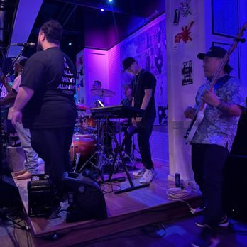 Secret Spot Honolulu - Live music, follow there instagram for their updated schedule of local musicians playing! - Bars Near Me - Honolulu, Hawaii