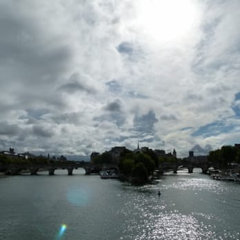 Le Pont des Arts - Landmarks & Historical Buildings Near Me - Paris, 75