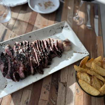 Edan Bistro - Dry-aged boneless ribeye (30oz) - Basque Near Me - North Miami, Florida Edan Bistro - Dry-aged boneless ribeye (30oz) - Basque Near Me - North Miami, Florida