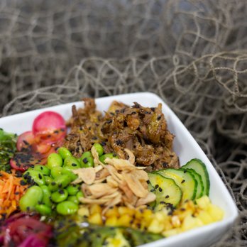 Anchor and Eat - a bowl of food on a table - Food Trucks Near Me Anchor and Eat - a bowl of food on a table - Food Trucks Near Me