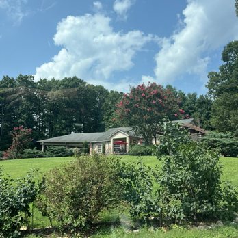 Stony Knoll Vineyards - Tasting room - Wineries Near Me - Dobson, North Carolina Stony Knoll Vineyards - Tasting room - Wineries Near Me - Dobson, North Carolina