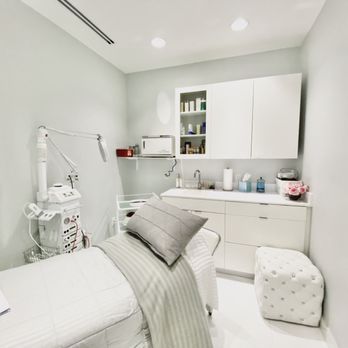 Natalia Beauty Studio - Nataliabeautystudio at Danny Jelaca Salón and Spa - Skin Care Near Me - Miami Beach, Florida Natalia Beauty Studio - Nataliabeautystudio at Danny Jelaca Salón and Spa - Skin Care Near Me - Miami Beach, Florida