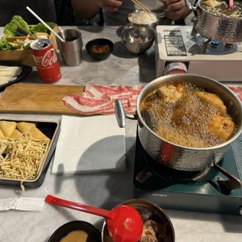 Honolulu Hotpot Hale - all good!!!The food is fresh and delicious! - Hot Pot Near Me - Honolulu, Hawaii Honolulu Hotpot Hale - all good!!!The food is fresh and delicious! - Hot Pot Near Me - Honolulu, Hawaii