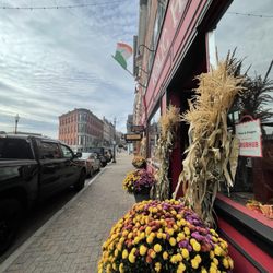 Harp & Dragon Pub