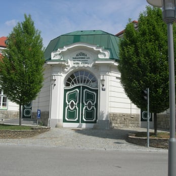 Weinstadt Krems/Donau - Public Services & Government Near Me - Krems, 3