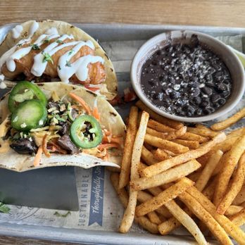 Pacific Catch - 2 Taco Platter (2) - Seafood Near Me - San Diego, California Pacific Catch - 2 Taco Platter (2) - Seafood Near Me - San Diego, California