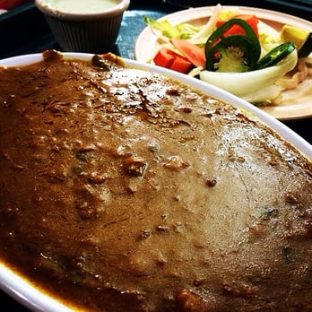 Tabaq Restaurant - Haleem which is ground dal (lentil) with shredded beef. This dish was spicy but good. - Pakistani Near Me - Chicago, Illinois