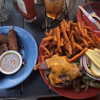 Barnaby's Cafe - I had the Apricot Mustard wings, Bacon Cheeseburger with Sweet Potato Fries, and an Arnold Palmer to drink. - American Near Me - Houston, Texas