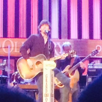 Ryman Auditorium - Chris Jansen. - Music Venues Near Me - Nashville, Tennessee