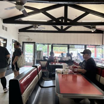 Dan's Hamburgers - Austin - Burgers Near Me - Austin, Texas Dan's Hamburgers - Austin - Burgers Near Me - Austin, Texas