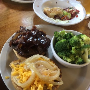 Rafferty's Restaurant & Bar - Backyard BBQ Burger $10.99 - American Near Me - Athens, Georgia Rafferty's Restaurant & Bar - Backyard BBQ Burger $10.99 - American Near Me - Athens, Georgia