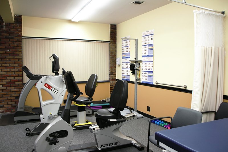LEAP Physical Therapy - child therapist in Westbury, NY