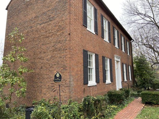 Bourbon Manor Bed & Breakfast Inn, a Bardstown Boutique Hotel by null