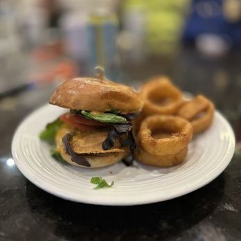 Crossroads Bar & Grill - Cheeseburger and onion rings - Cocktail Bars Near Me - Springfield, Virginia Crossroads Bar & Grill - Cheeseburger and onion rings - Cocktail Bars Near Me - Springfield, Virginia