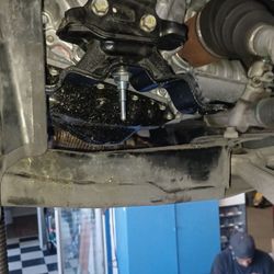 G & J Auto Repair Shop - Here I had to replace one Transmission mount
