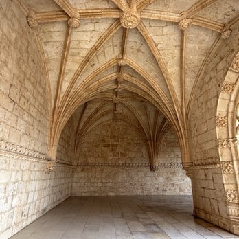 Mosteiro dos Jerónimos - Landmarks & Historical Buildings Near Me - Lisbon, 11 Mosteiro dos Jerónimos - Landmarks & Historical Buildings Near Me - Lisbon, 11