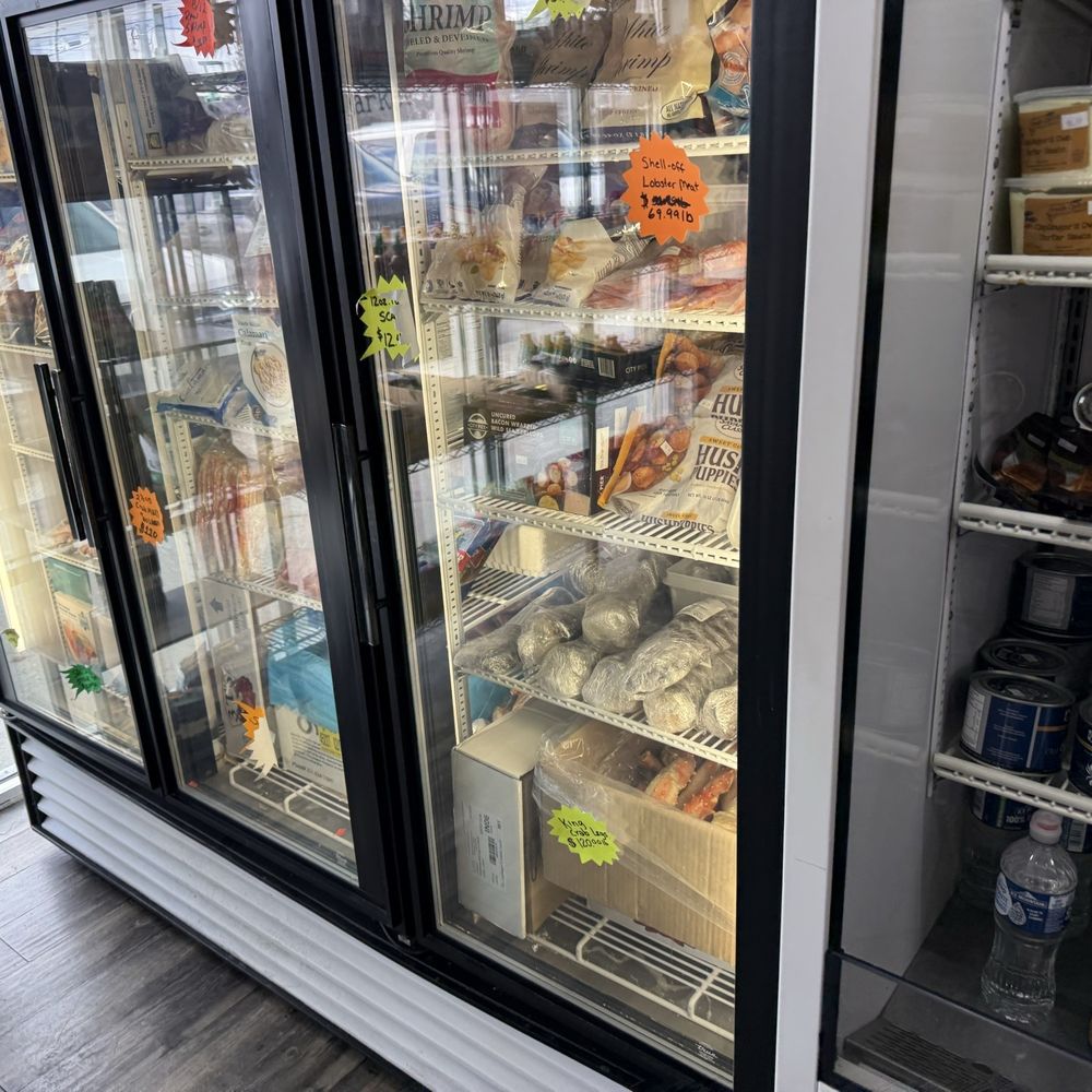Caplinger's Fresh Catch - Seafood Markets Near Me - Indianapolis, Indiana