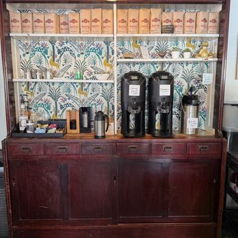 Sip! on the Square - Coffee & Tea Near Me - Wimberley, Texas